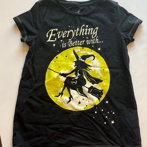 Peek glow in the dark T-shirt size 8